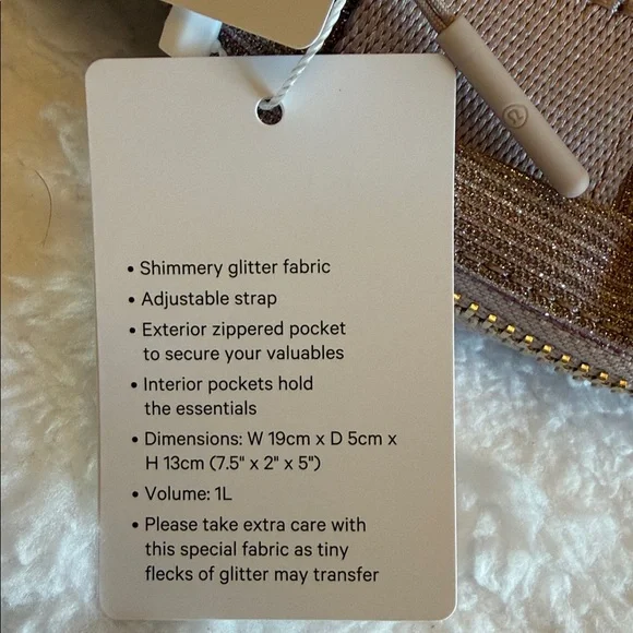 🆕 LULULEMON Everywhere Belt Bag 1L Glitter Pink Champagne/Muse/Gold NWT - Picture 15 of 17